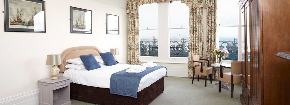 Royal Esplanade Hotel Ryde  Exterior photo